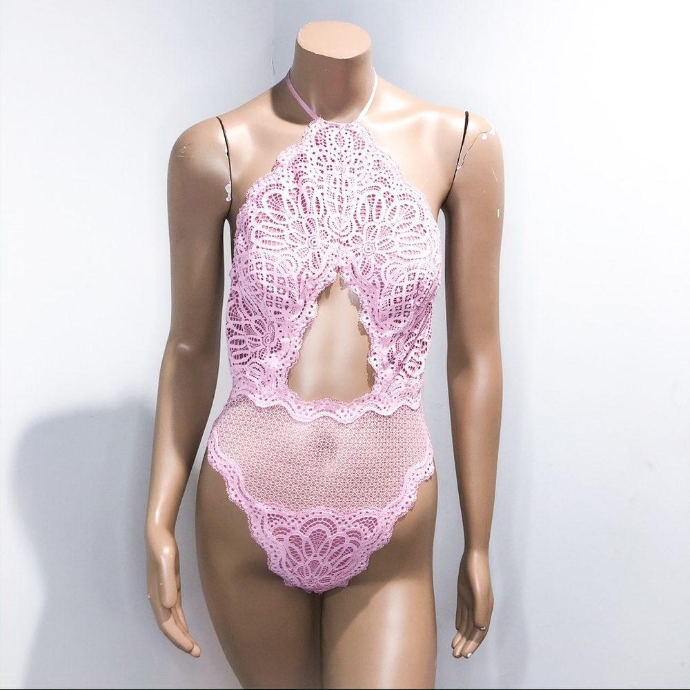 NWT VICTORIA’S SECRET TEDDY/BODYSUIT LINGERIE